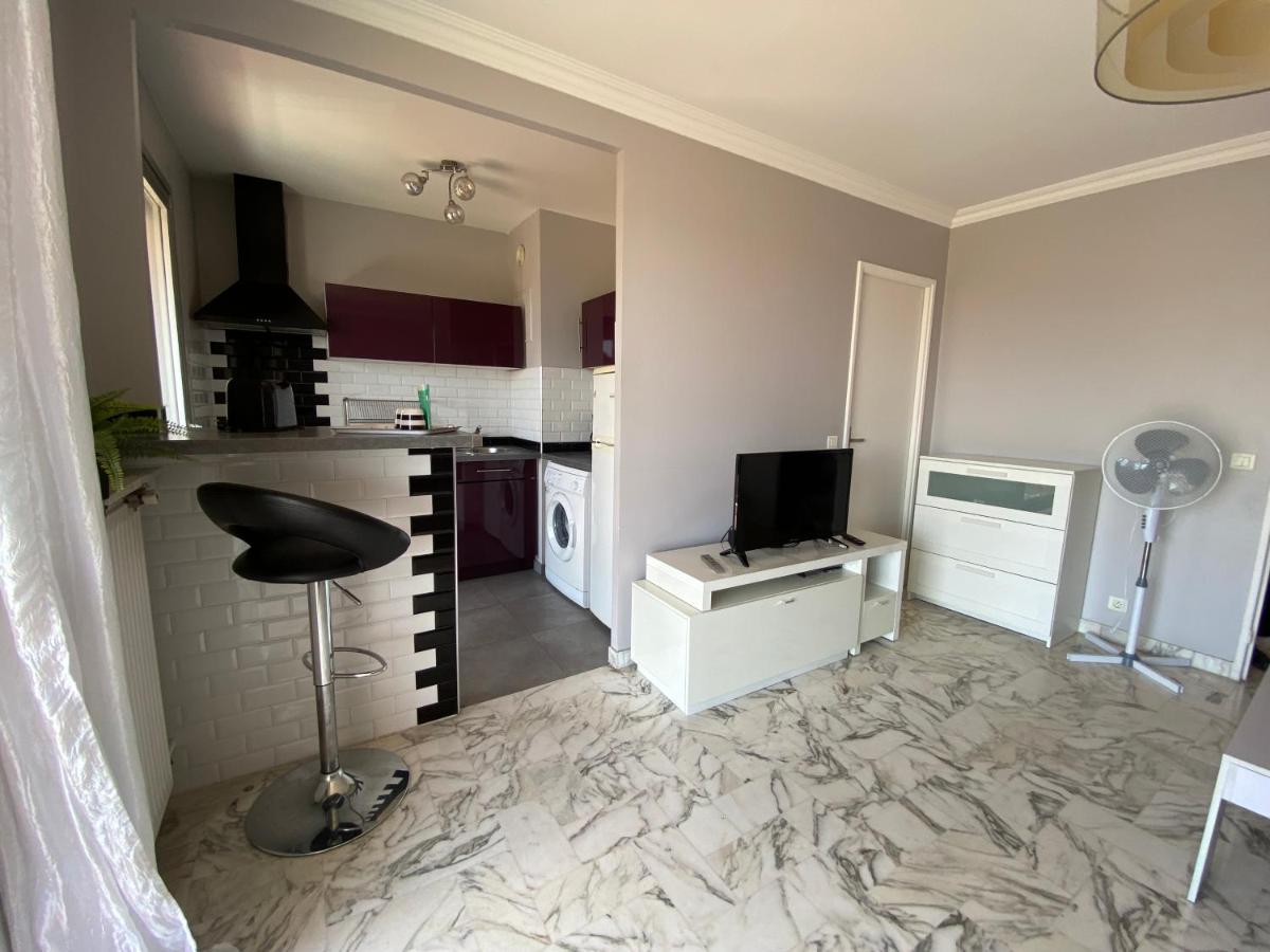Stylish Modern Beach Studio Nice Eksteriør bilde